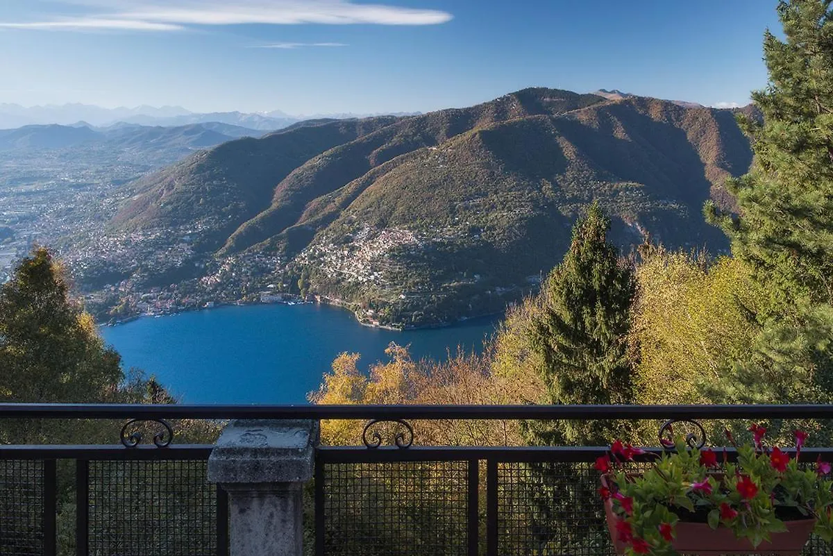 Baita Carla Brunate 0*,  Italien