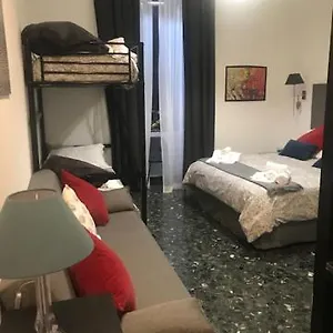 Ai Senatori 2*, Roma Italia