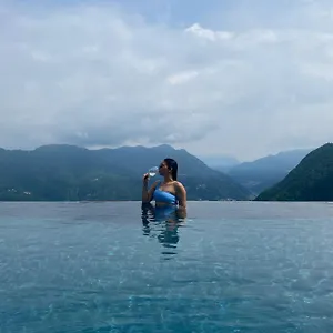 Paradiso Hotel