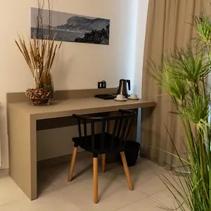 Pontemare 4*, Palermo Italia